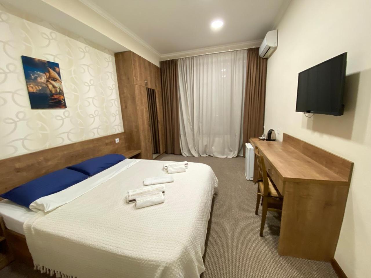 5 Rooms near 300 Aragveli metro station Tbilisi Camera foto