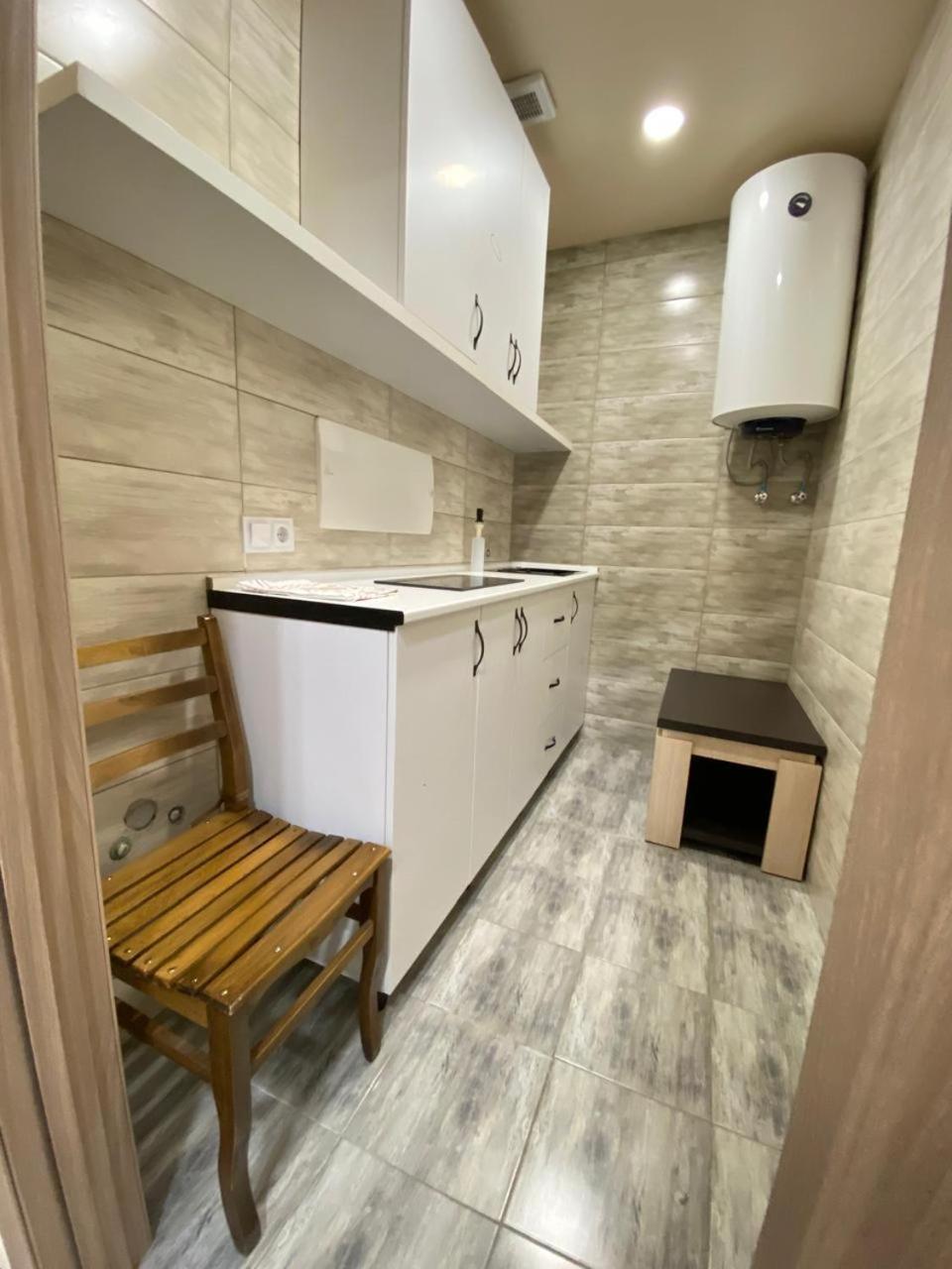 5 Rooms near 300 Aragveli metro station Tbilisi Esterno foto