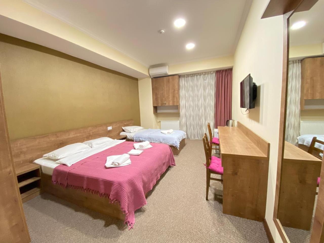 5 Rooms near 300 Aragveli metro station Tbilisi Camera foto